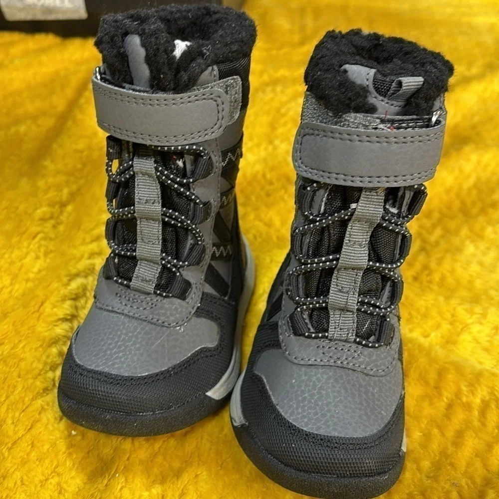 Merrell new without